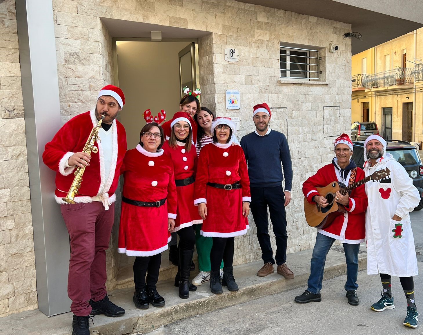 “Un sorriso in corsia”, il Sindaco incontra l’Associazione Amici della salute 